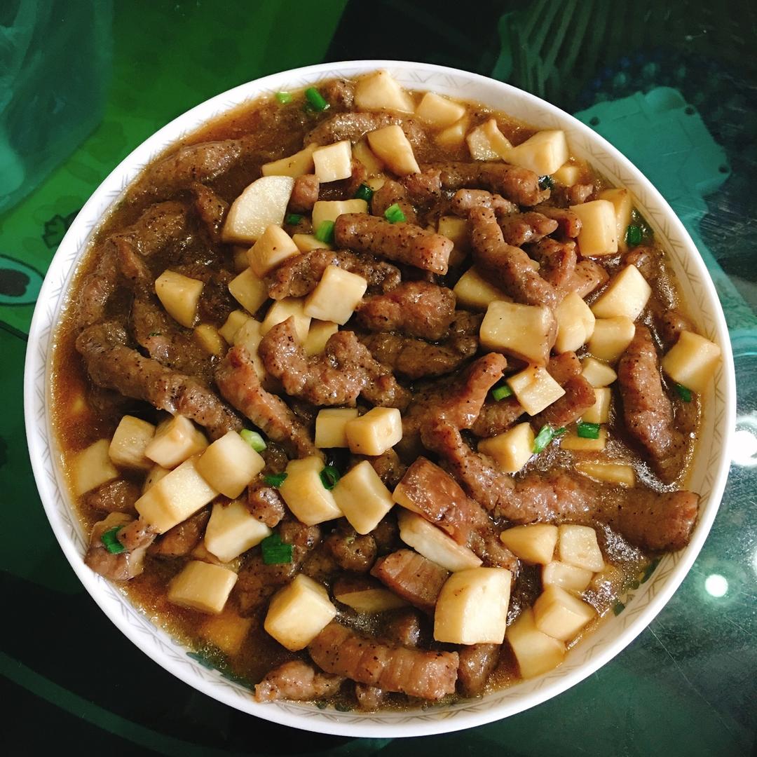 家常菜~杏鲍菇烧牛肉粒