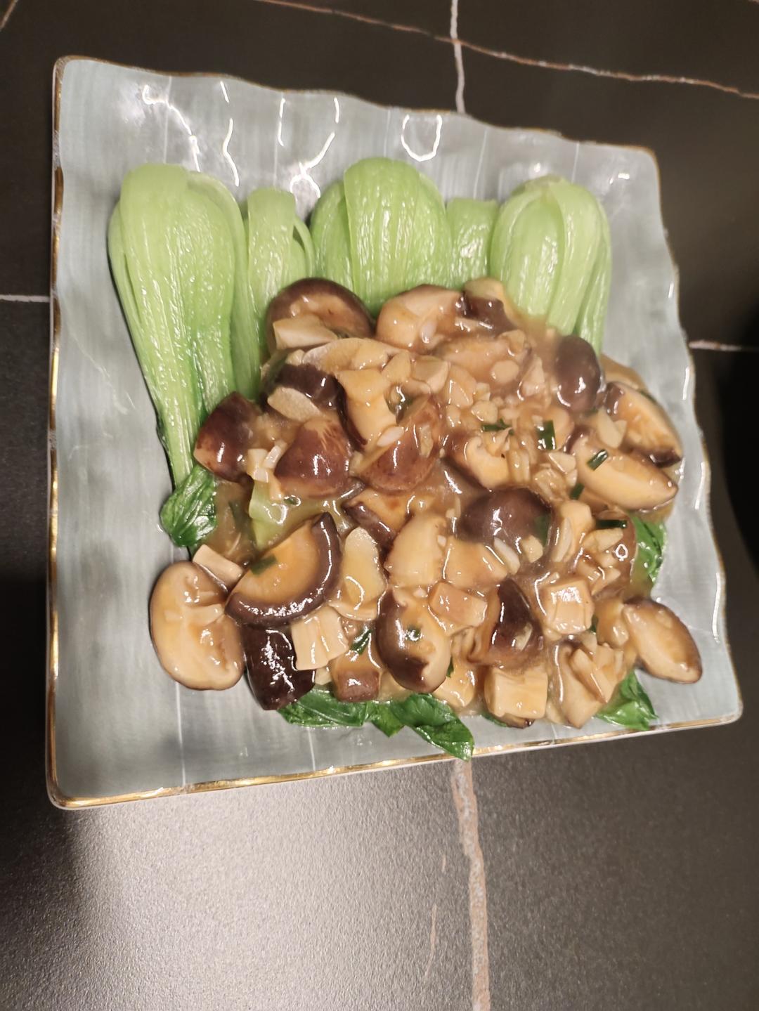 蚝油香菇小油菜