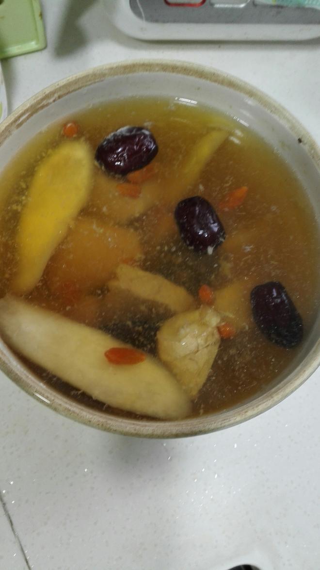 女性恩物-鹿茸紅蔘燉瘦肉湯的做法
