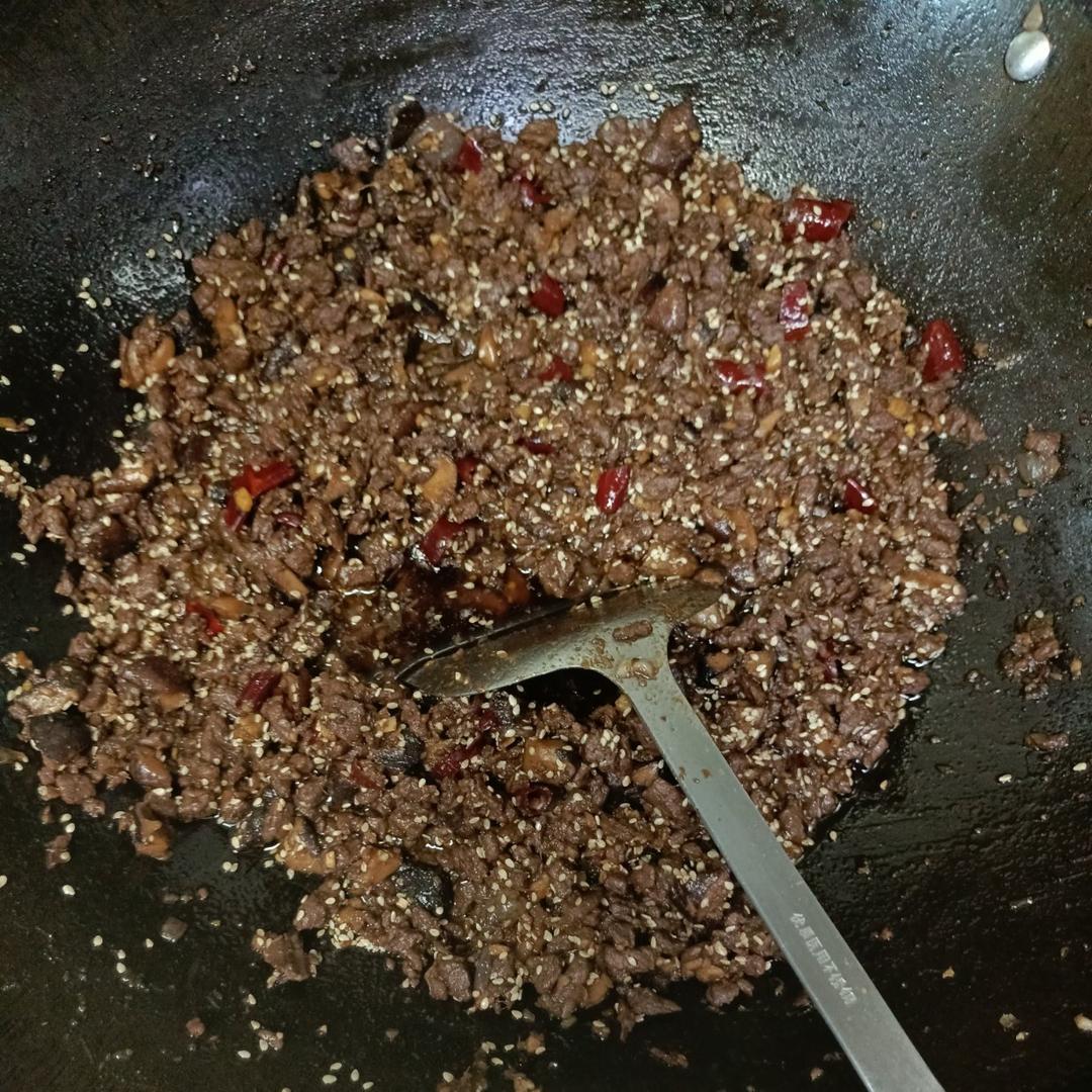 超级香的牛肉哨子–正宗成都软哨