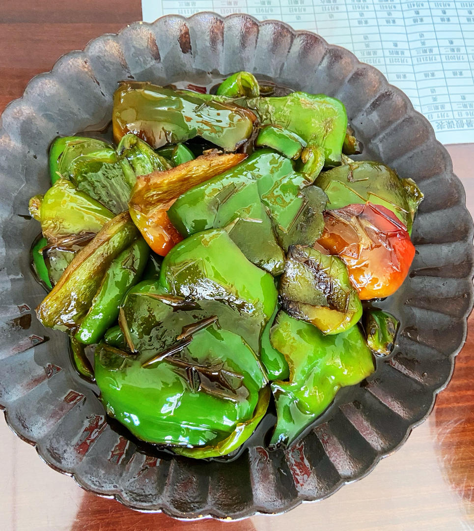 💥巨下饭，超级好吃的虎皮青椒，简单家常
菜❗