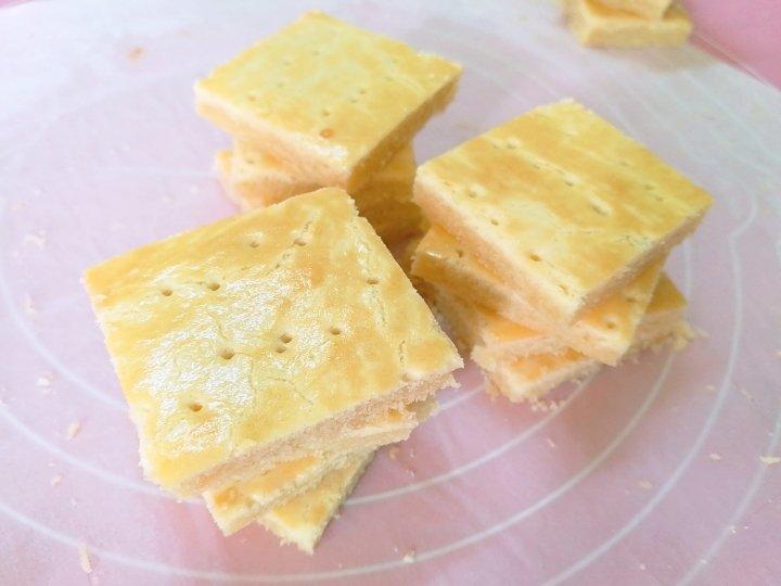 奶酪饼干