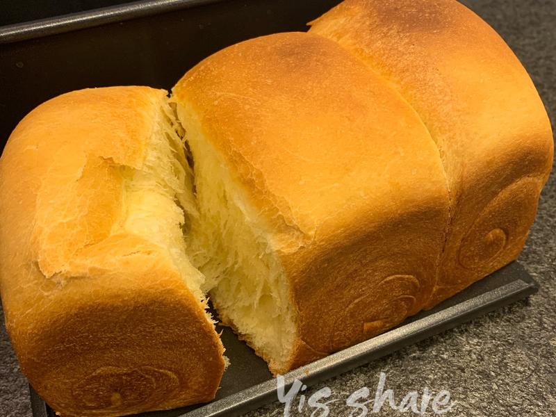纯奶手撕吐司的做法 步骤1