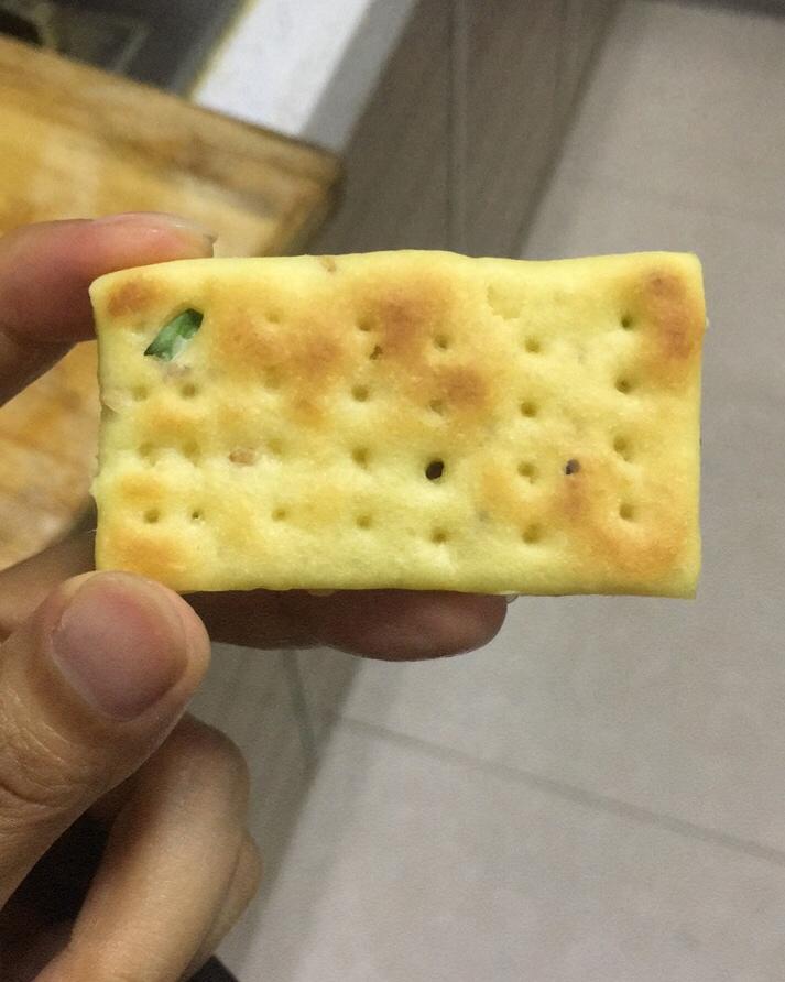 宝宝版葱油饼干