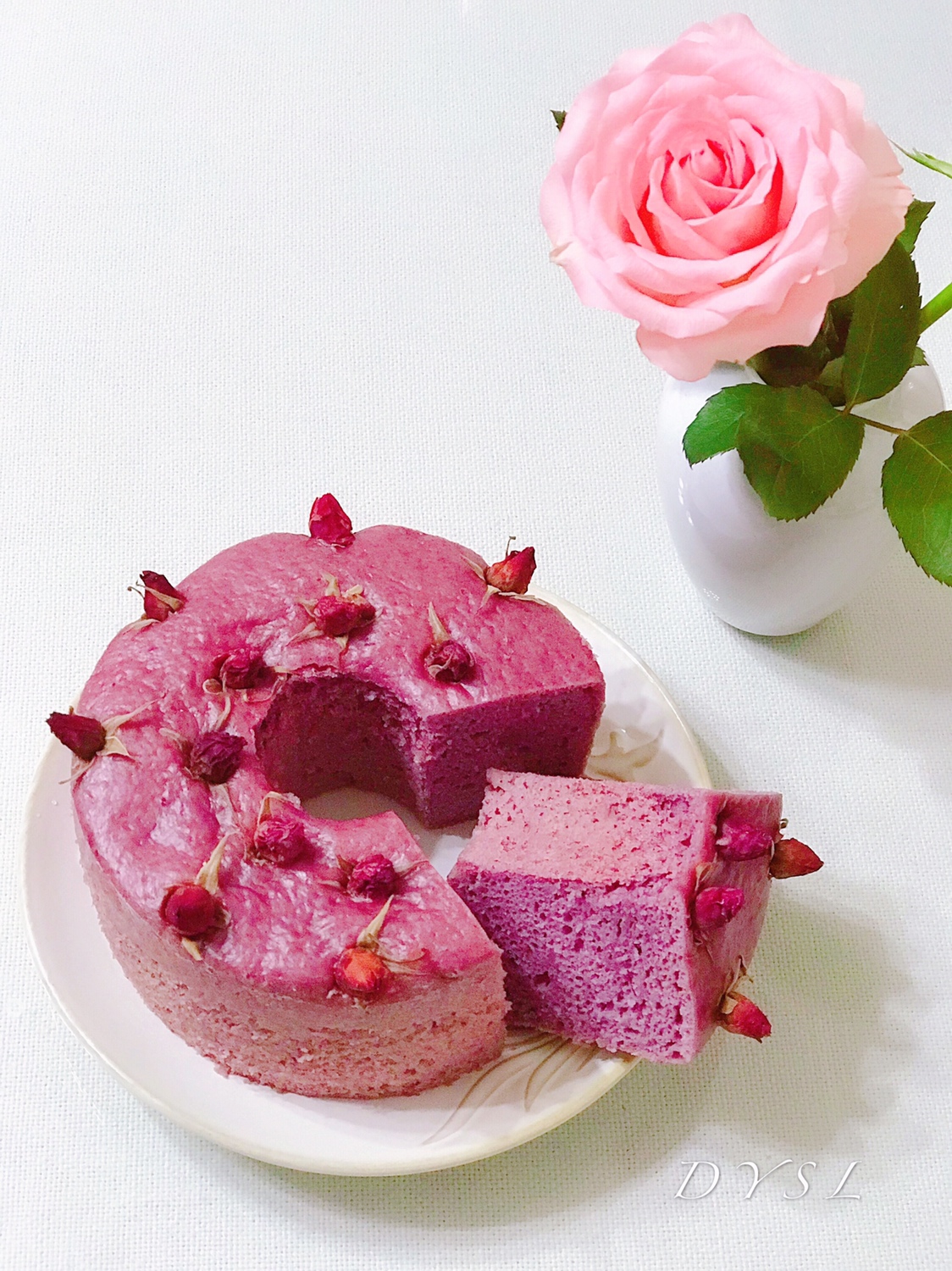 玫瑰奶香紫薯发糕的做法