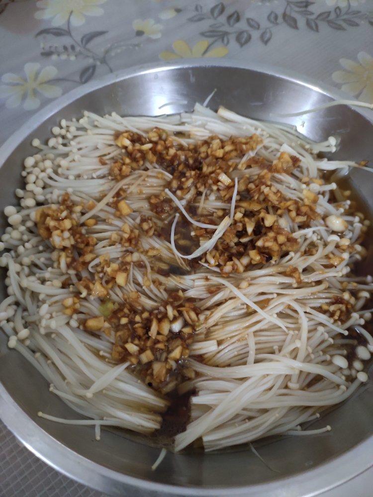 蒜蓉蒸金针菇