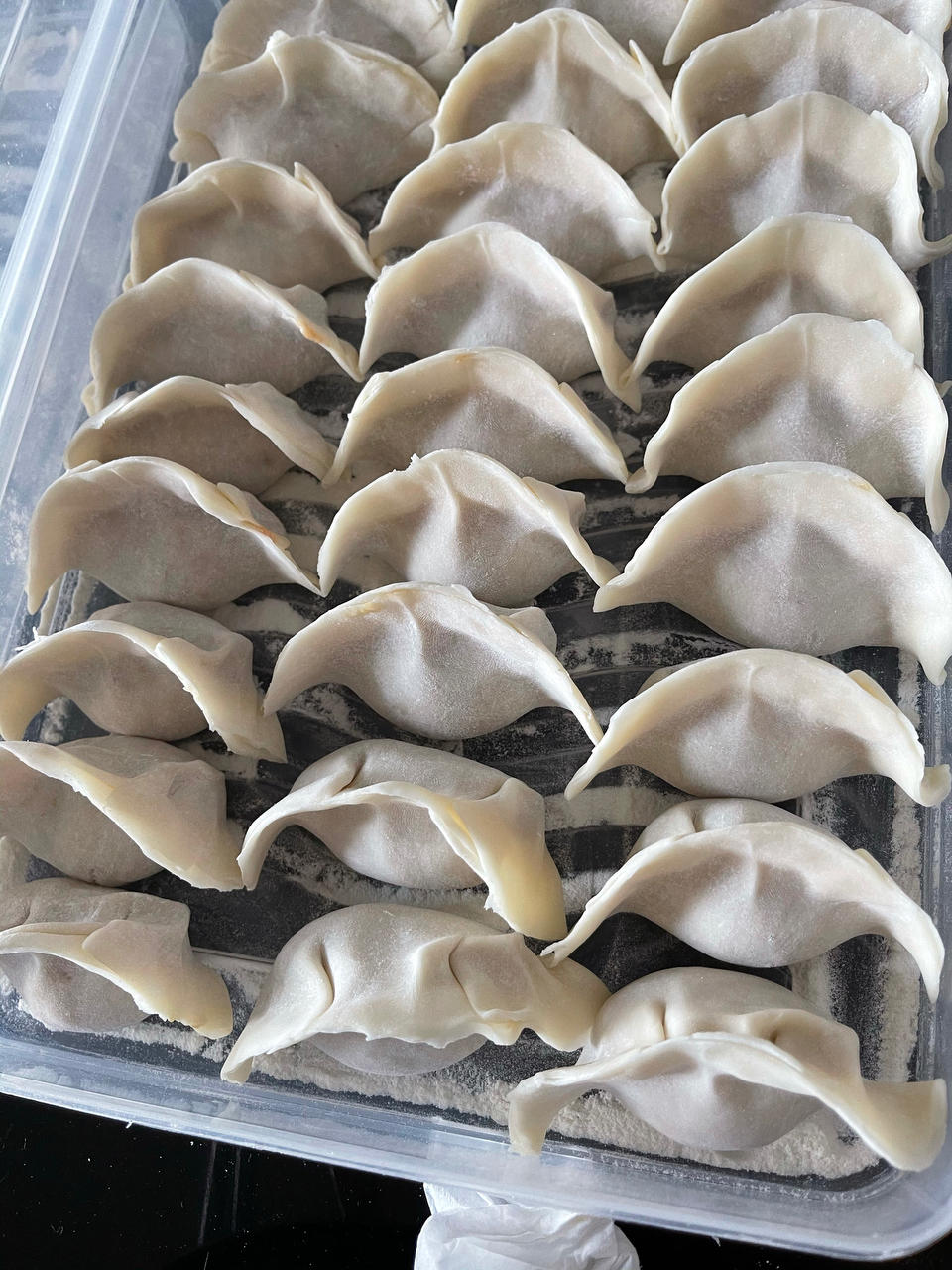 普通大肚饺子包法（内有羞答答小视频ヾ(@^▽^@)ノ　）