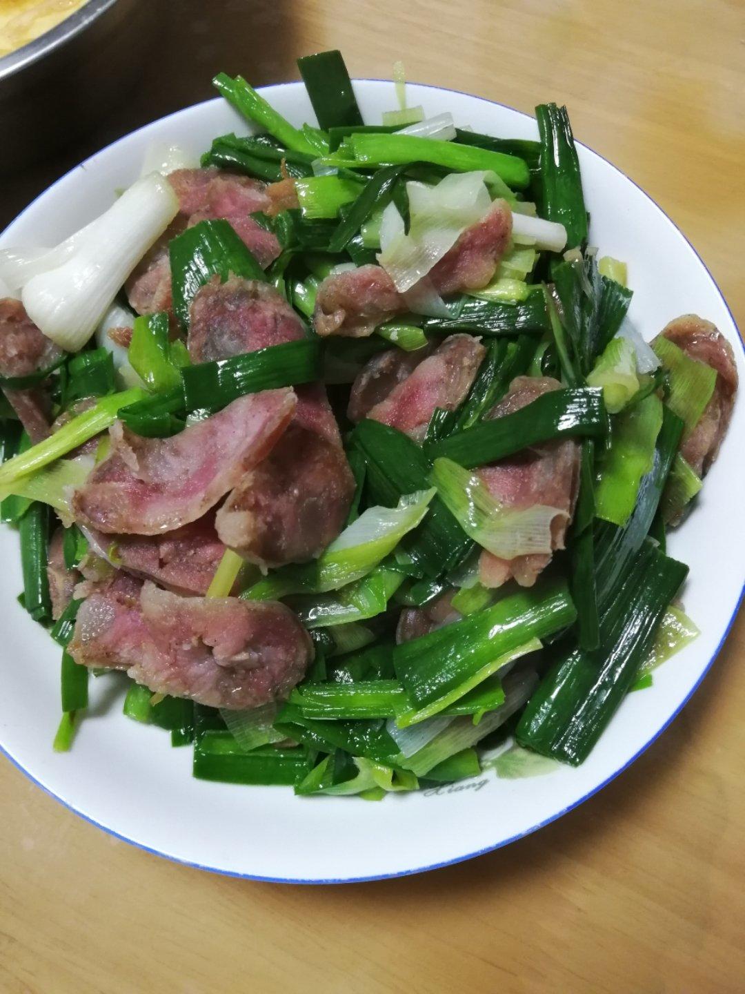 蒜炒腊肠