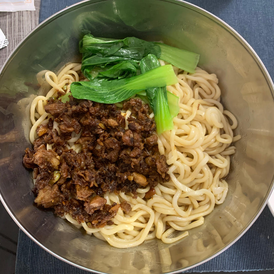 自制家常版重庆小面，香辣过瘾10分钟搞定