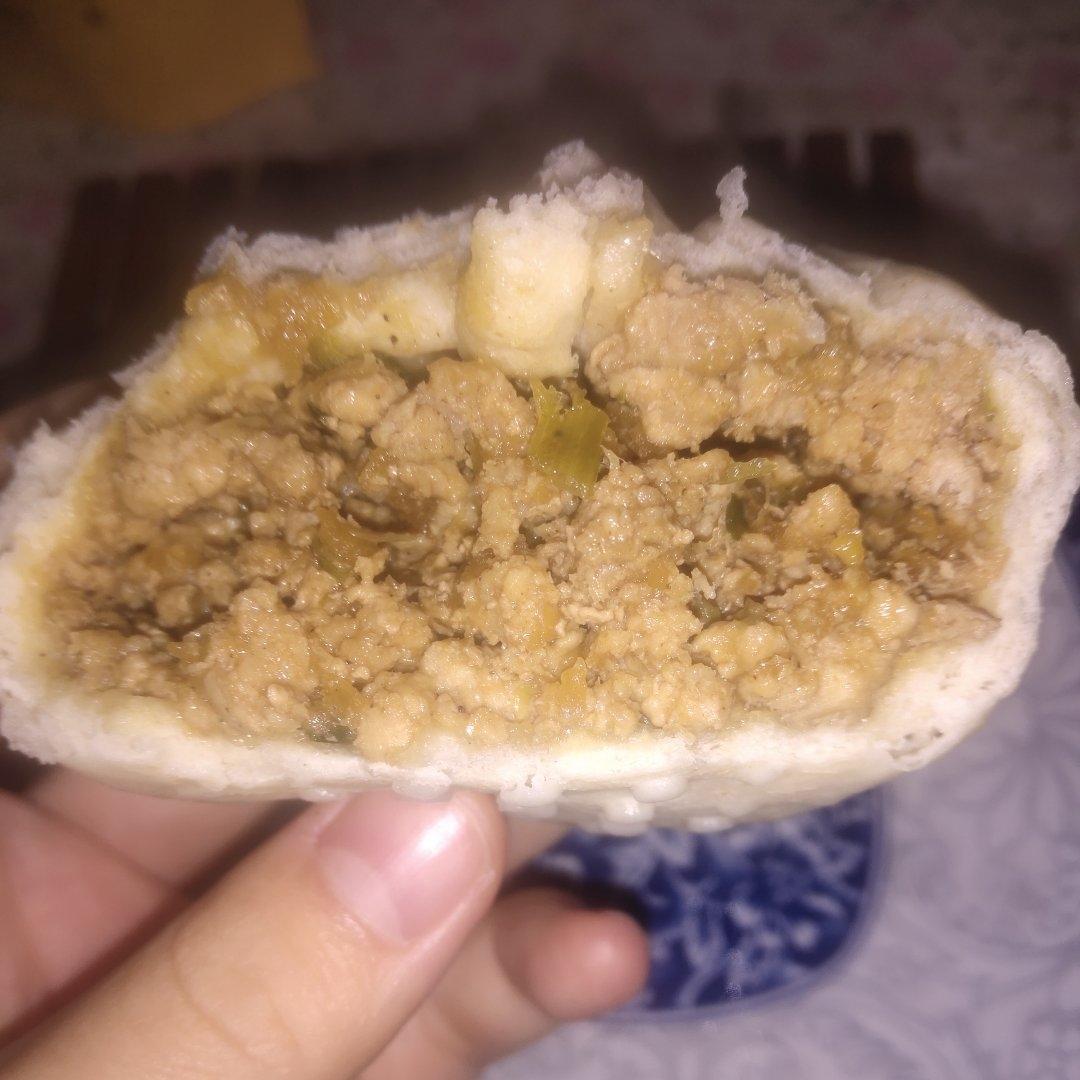 酱肉包 哎呀 太香了！