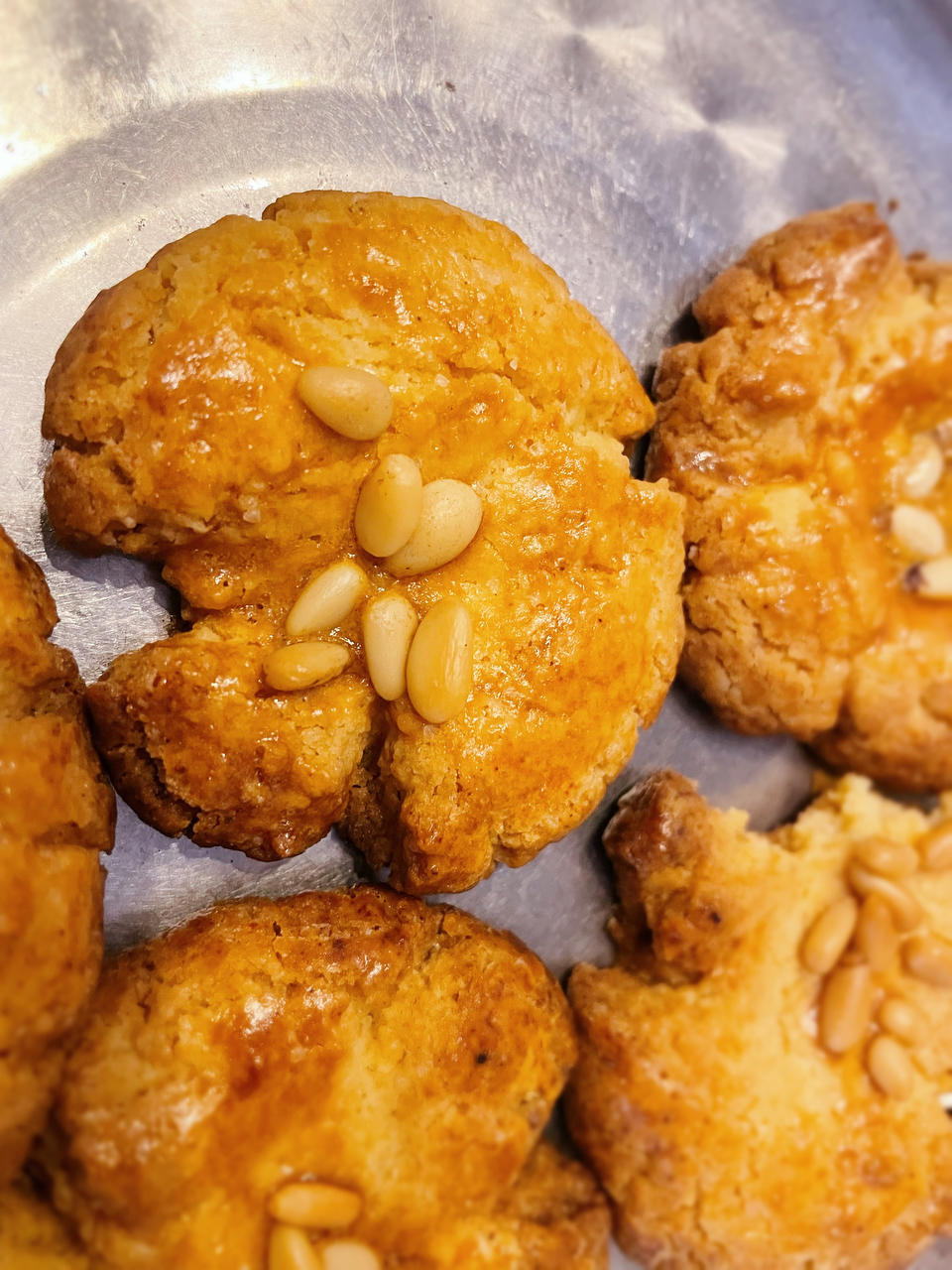 轻轻一按就碎掉的原味桃酥（不输猪油版）