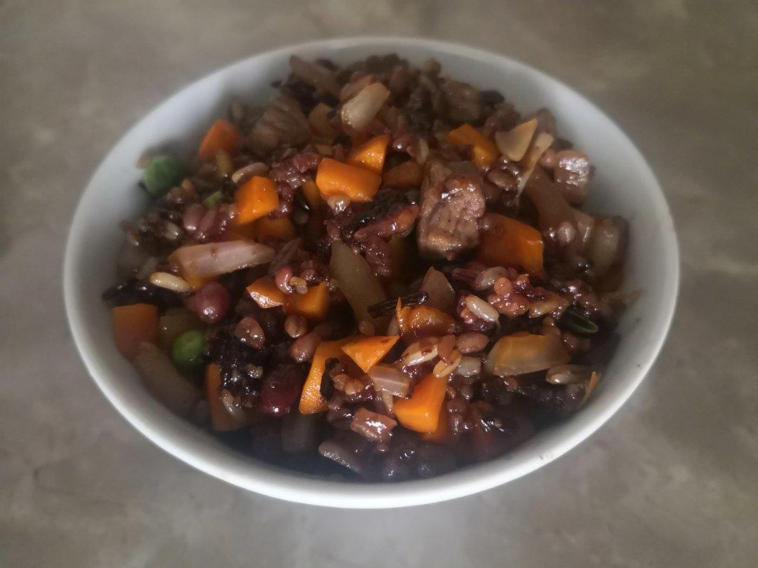 牛肉炒米饭