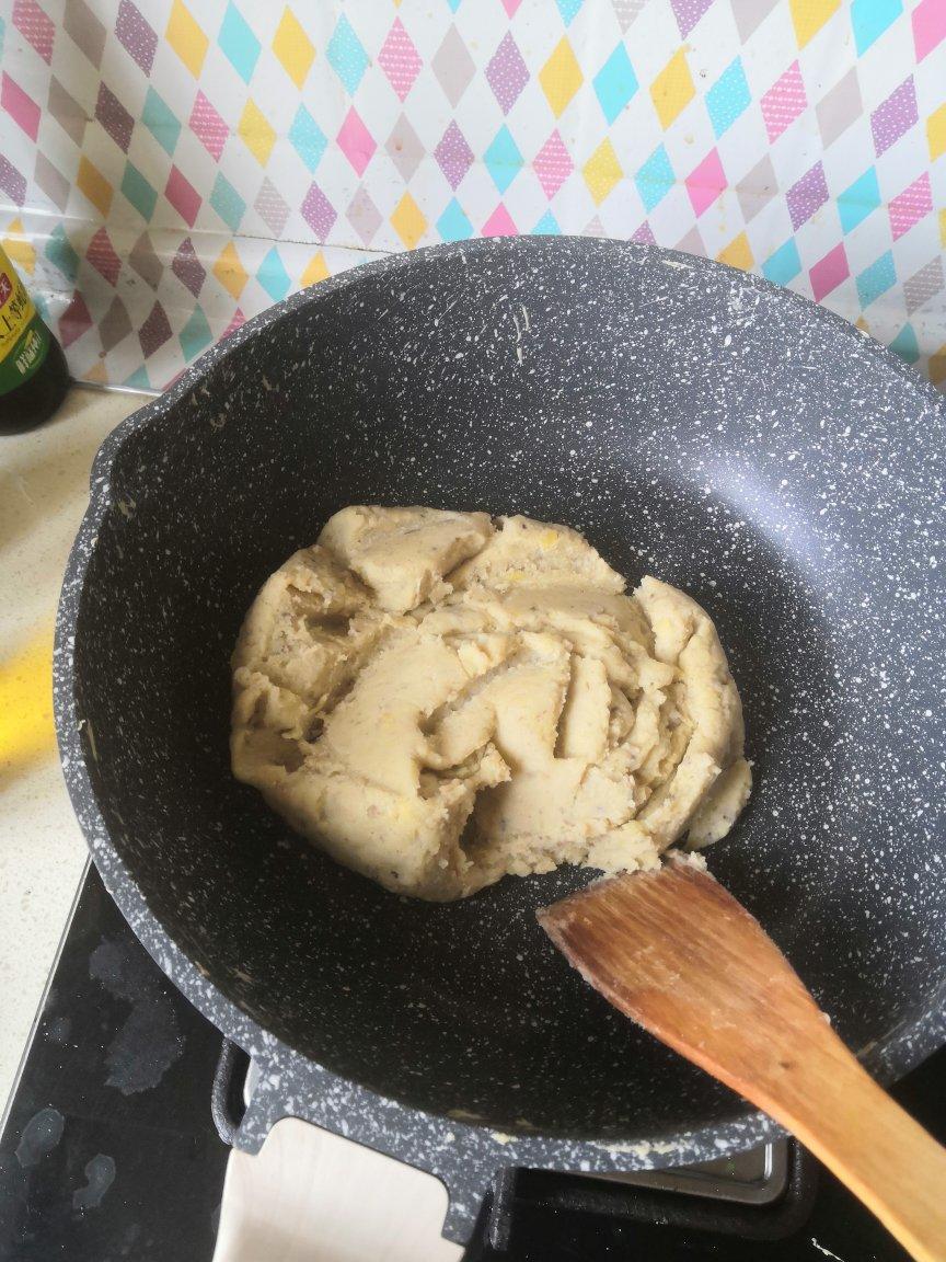 宝宝小零食：仿月饼🥮清热去湿绿豆糕