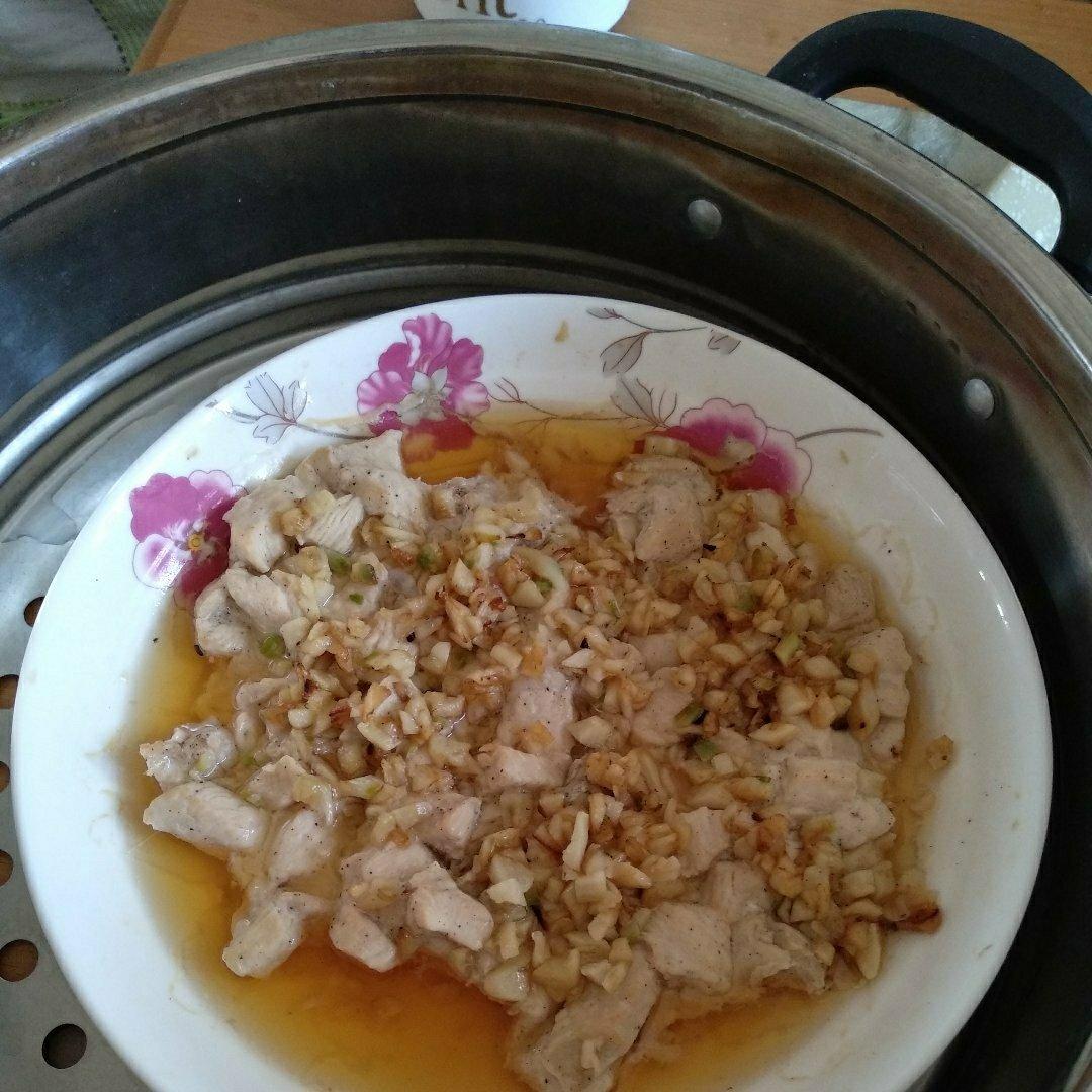 蒜蓉蒸鸡胸（鸡腿）