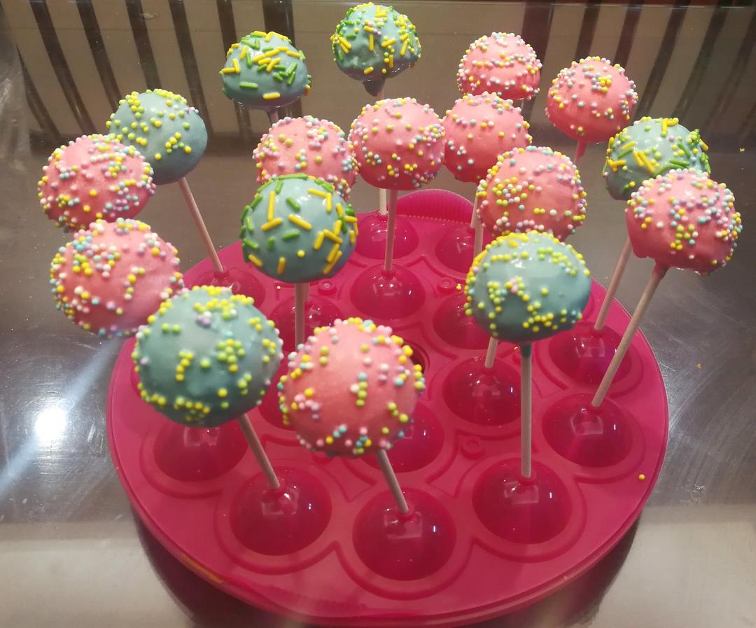 手机用户6001_4j5u做的棒棒糖蛋糕