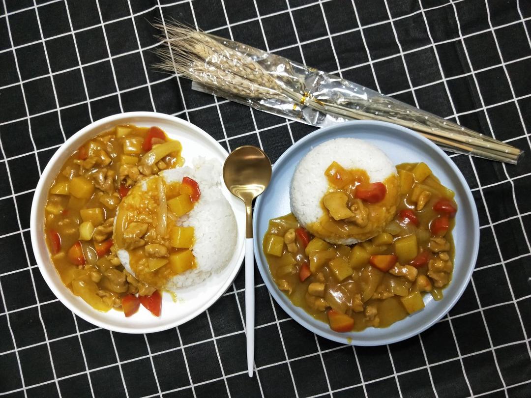 鸡肉咖喱饭