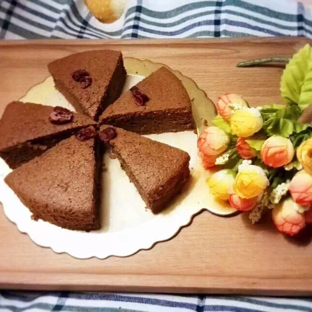 不粘模超完美戚风蛋糕--不塌不缩不开裂