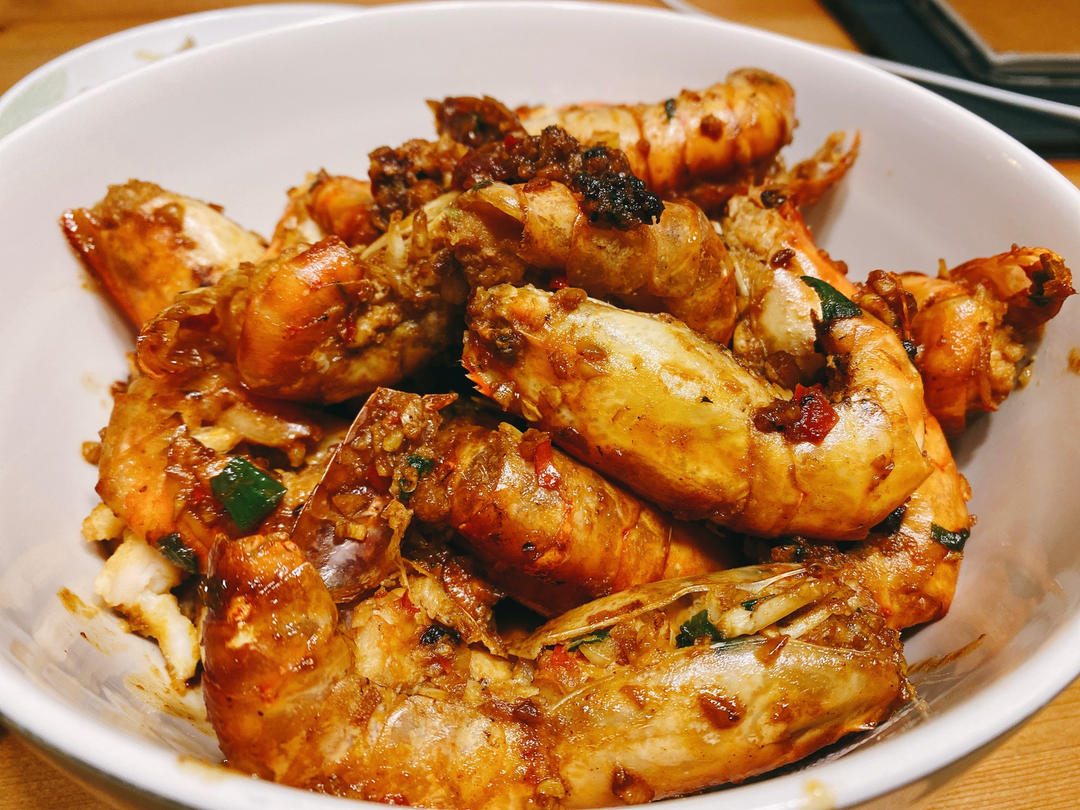 不再吃白灼虾（蒜香大虾）