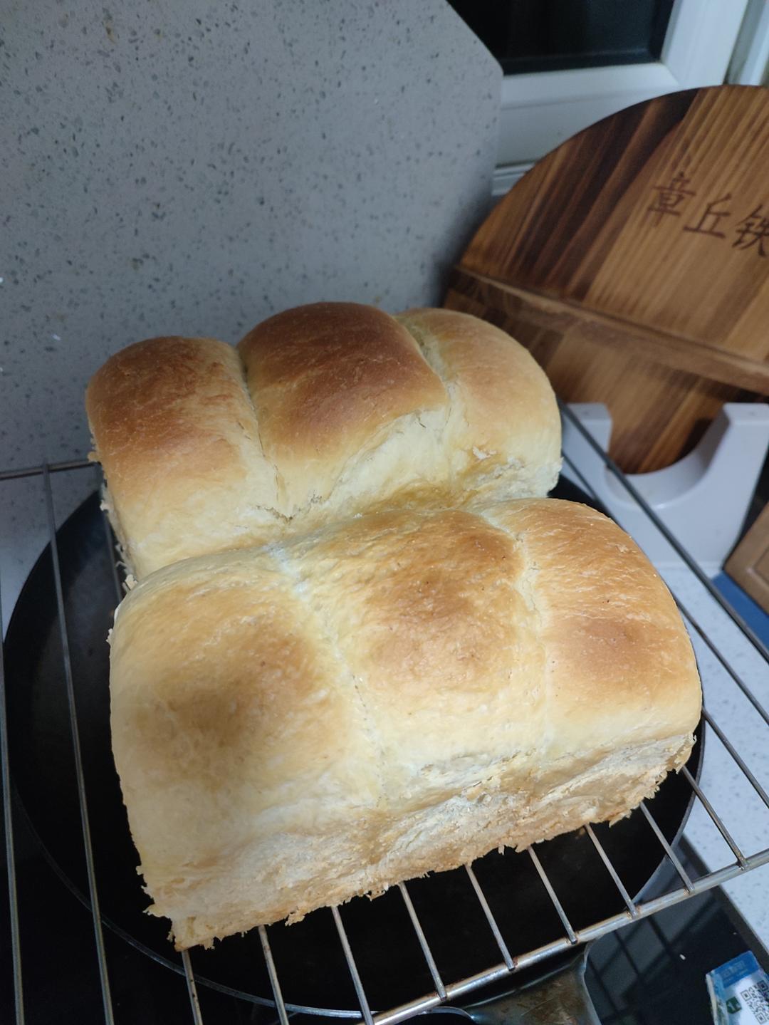 两个鸡蛋吐司