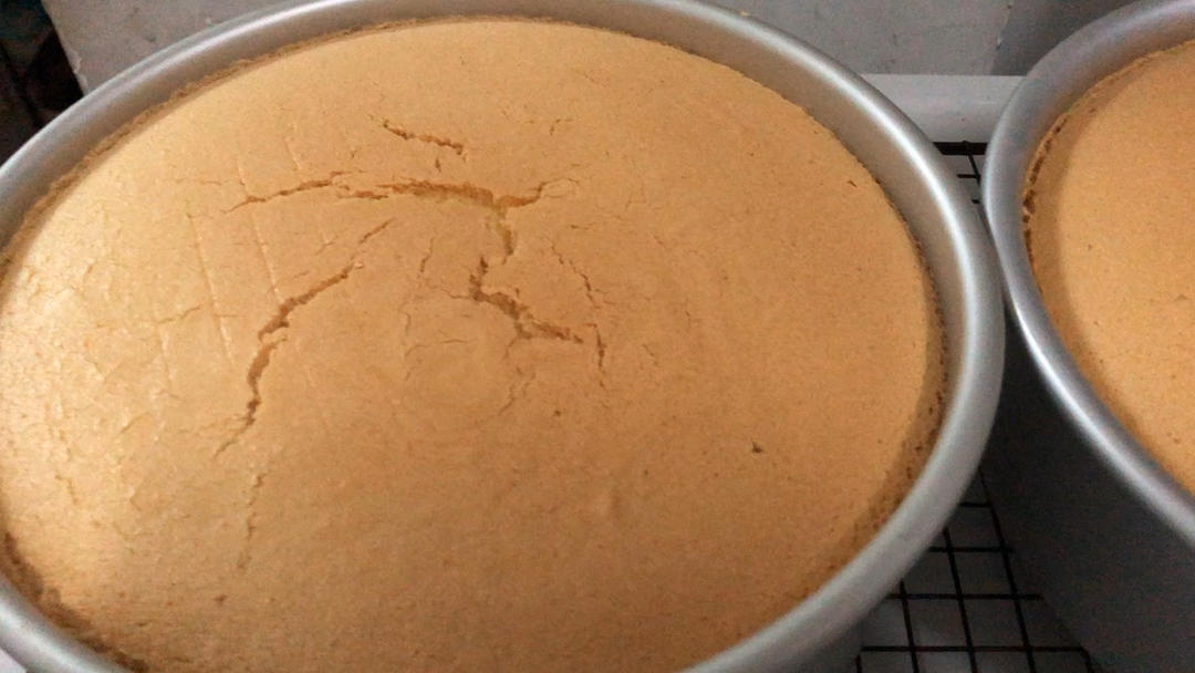 6寸，8寸，10寸戚风蛋糕配方（已更新）