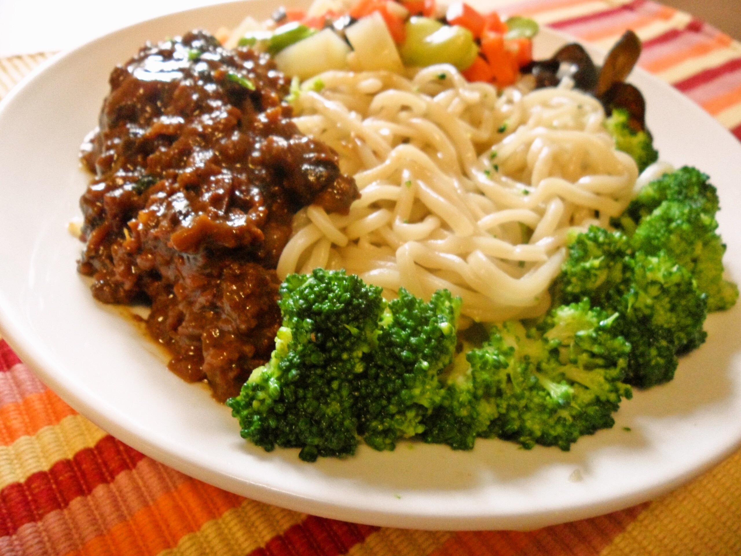 私房香菇肉酱拌面