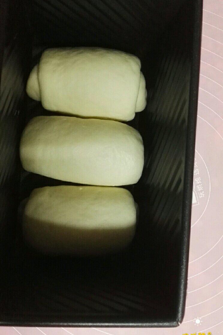 《Tinrry+》软绵绵的白吐司