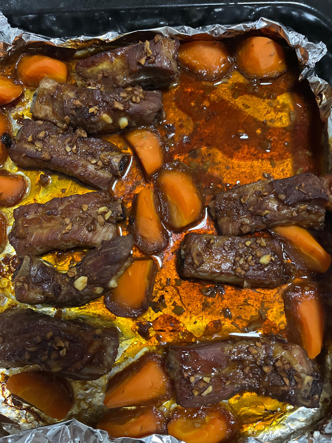 最简单的焦香软糯烤猪肋排