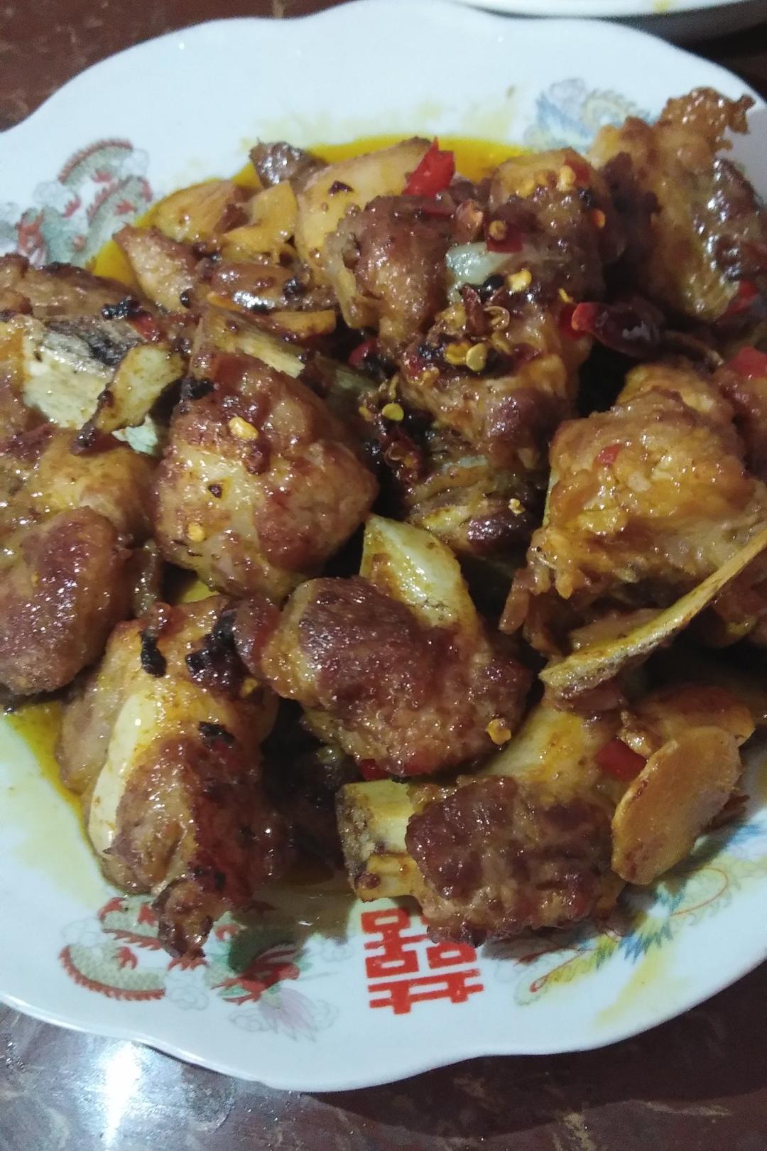 红烧排骨