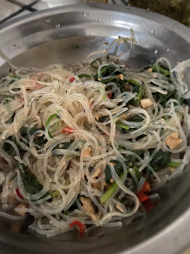 超级下饭菜-菠菜拌粉丝