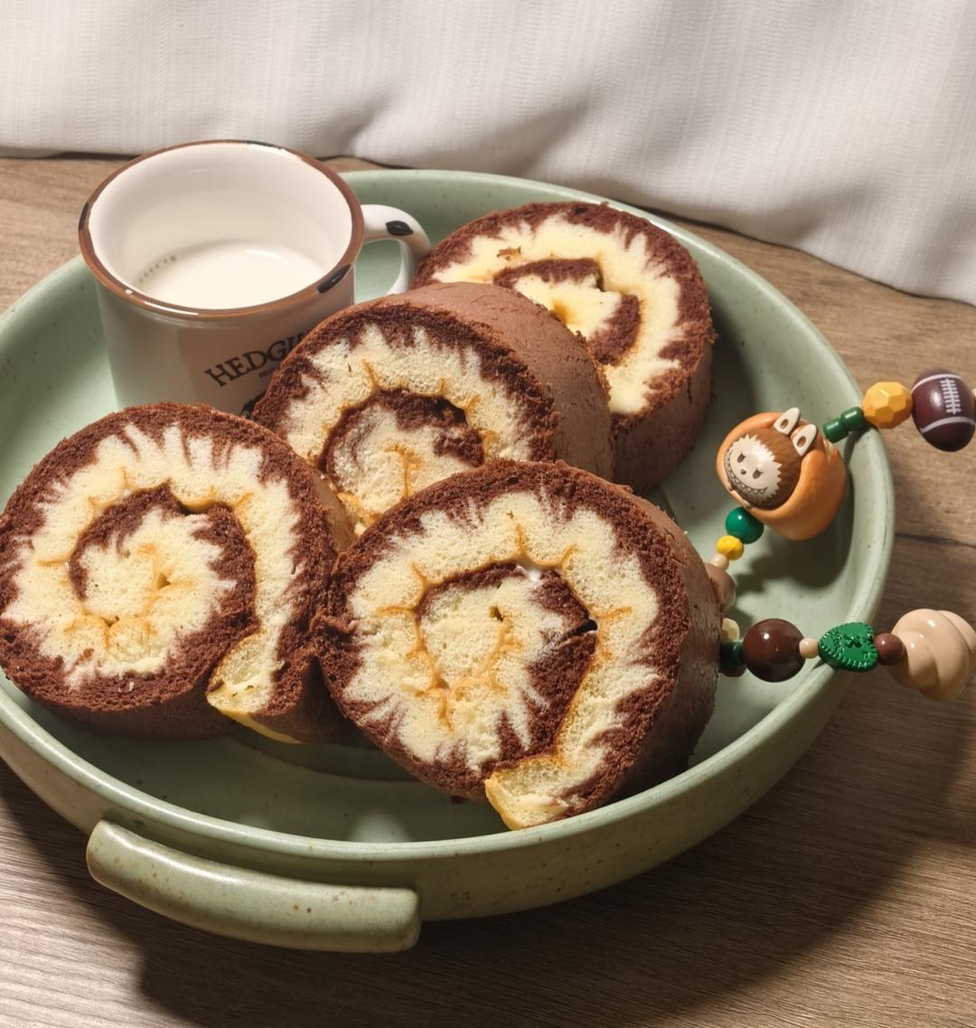 可可旋风蛋糕卷