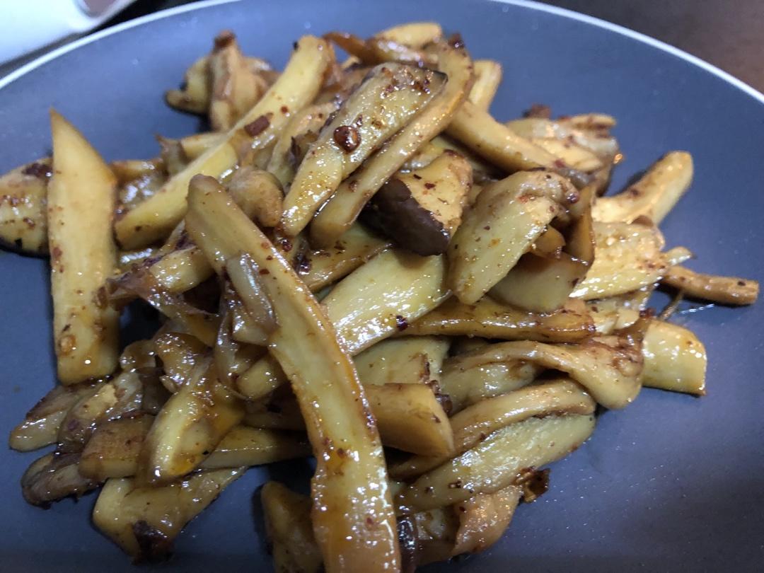 干煸手撕杏鲍菇