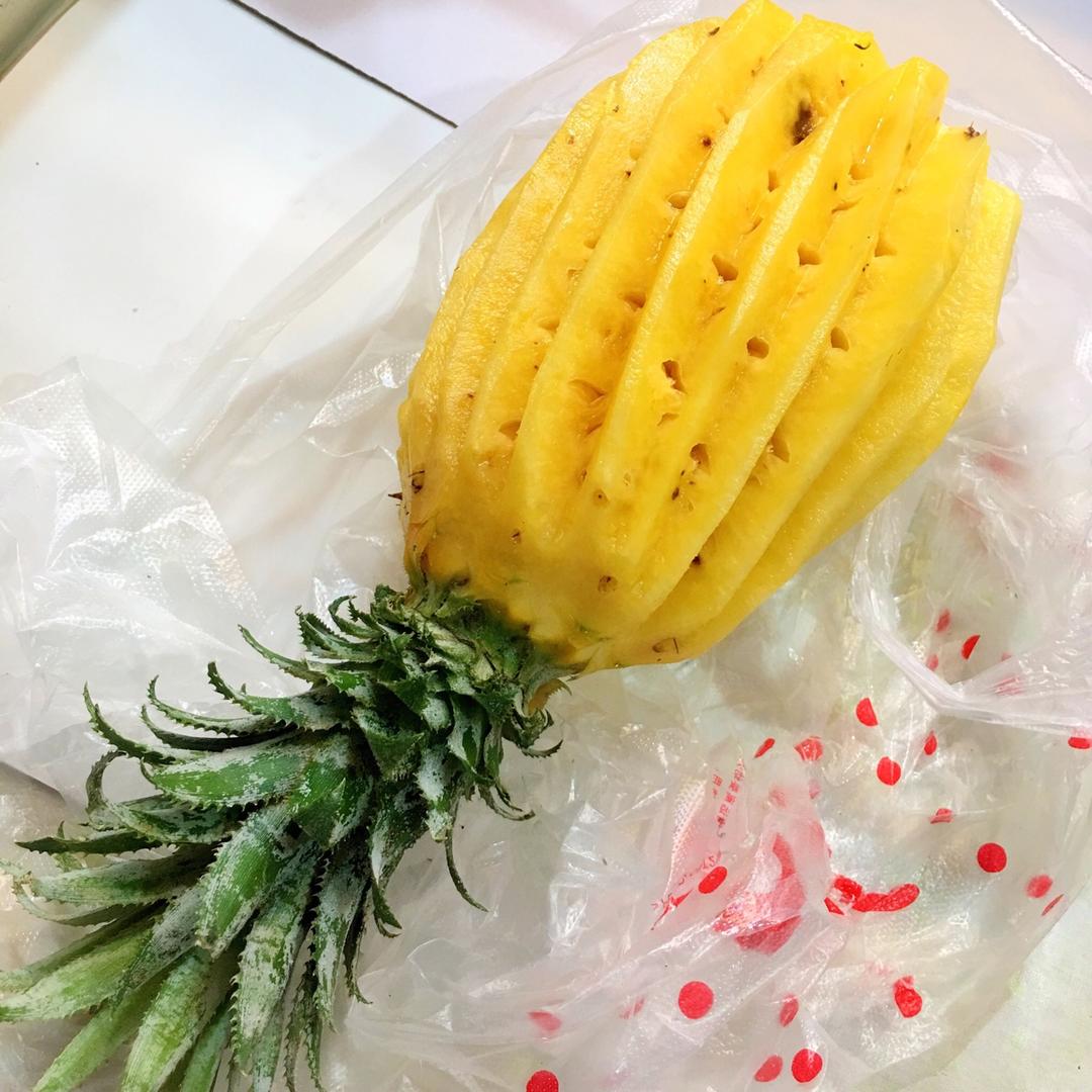 lijingjing-阿静做的削菠萝皮