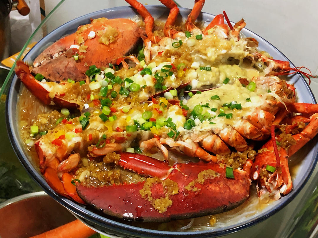 最美年夜饭—🧨红红火火过大年🦞蒜蓉粉丝蒸大龙虾🦞