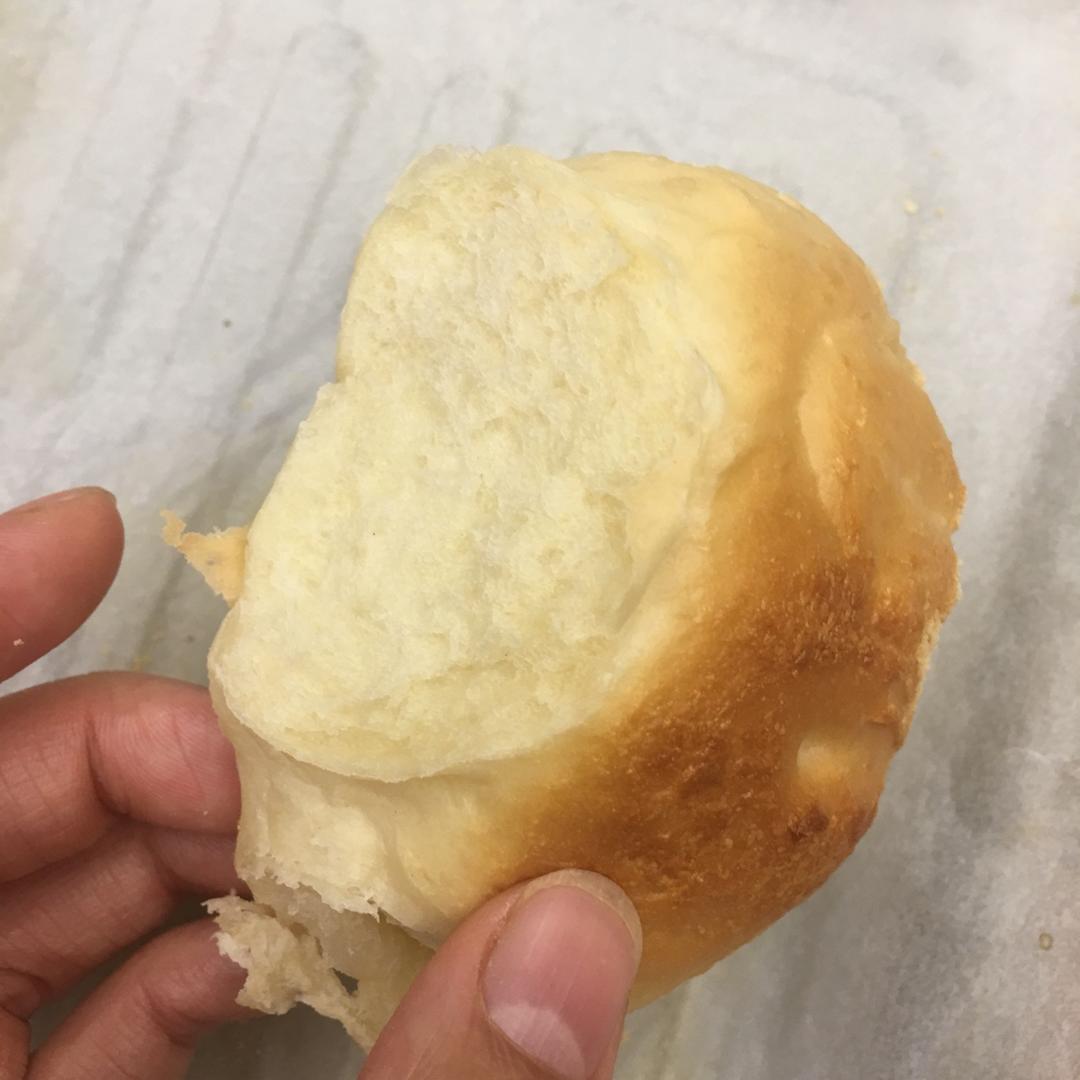 软到不知所措的牛奶卷