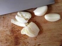 蒜蓉豆豉焗排骨的做法 步骤2