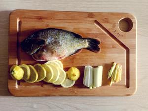柠檬烤太阳鱼🌞的做法 步骤1