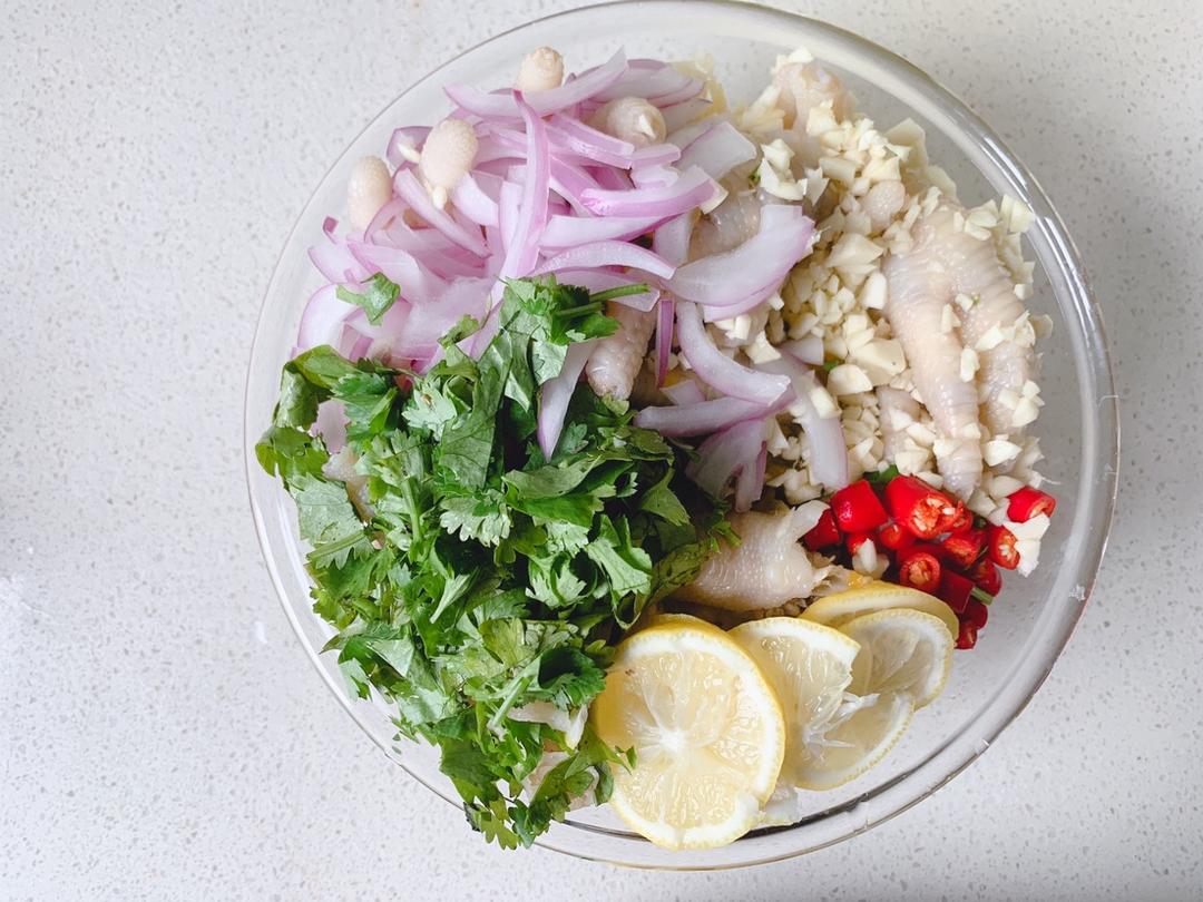 网红版百香果柠檬鸡爪