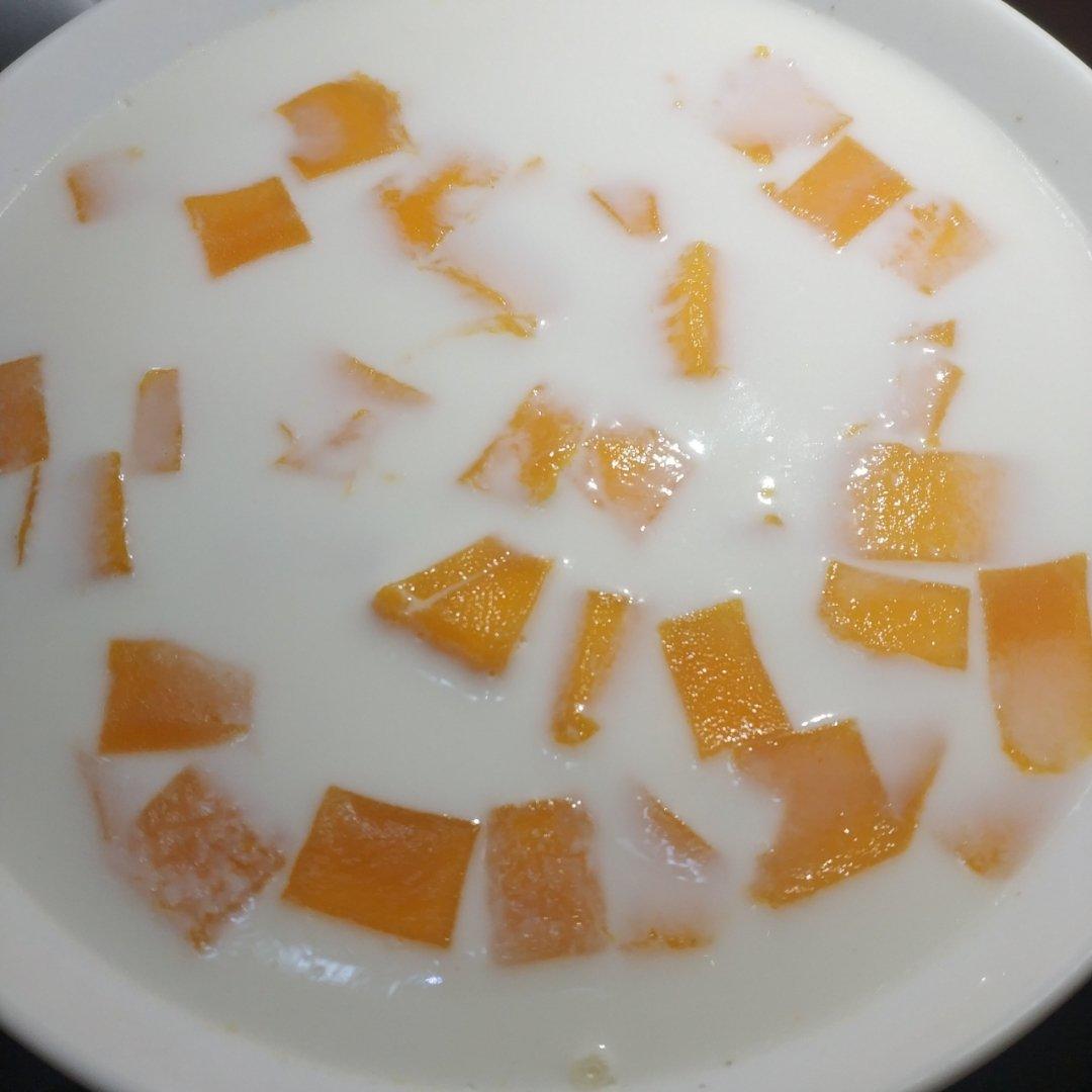 芒果牛奶布丁