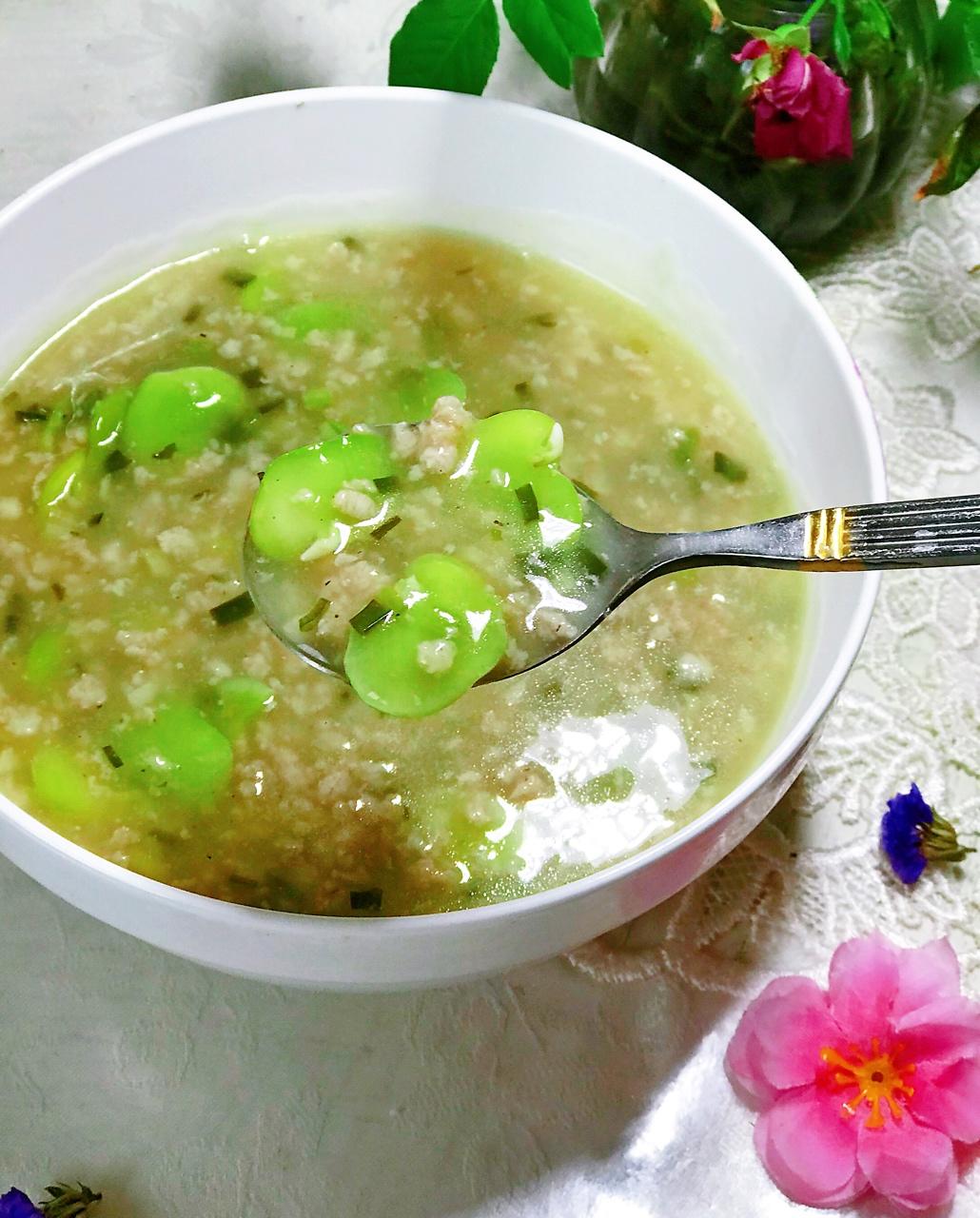 流光舞做的蚕豆肉末羹