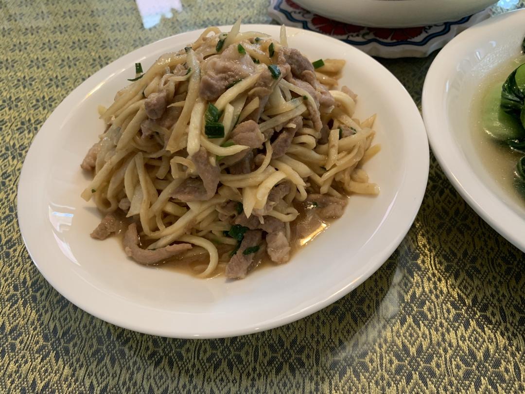 家常菜－茭白炒肉丝