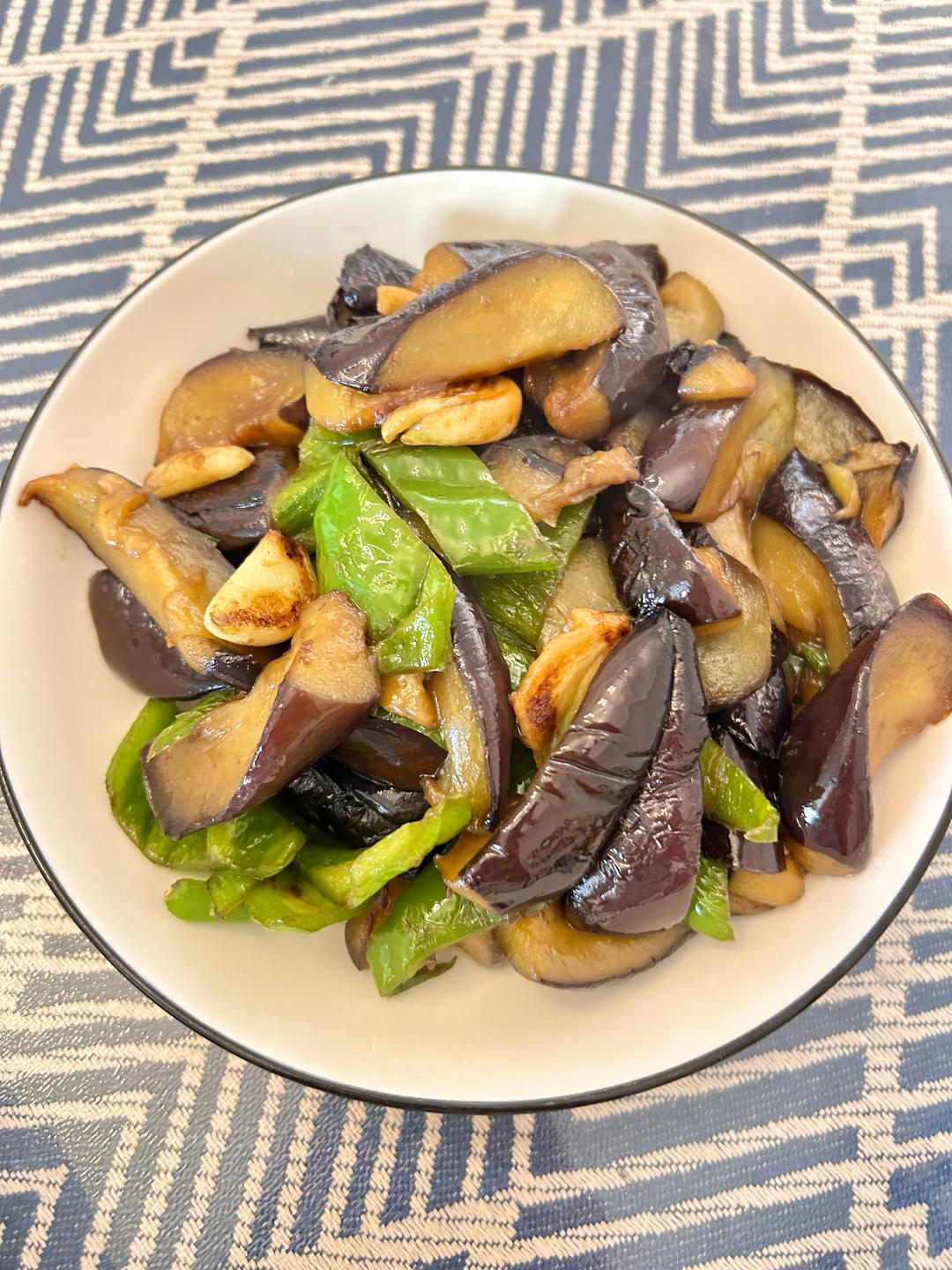 青椒炒茄子