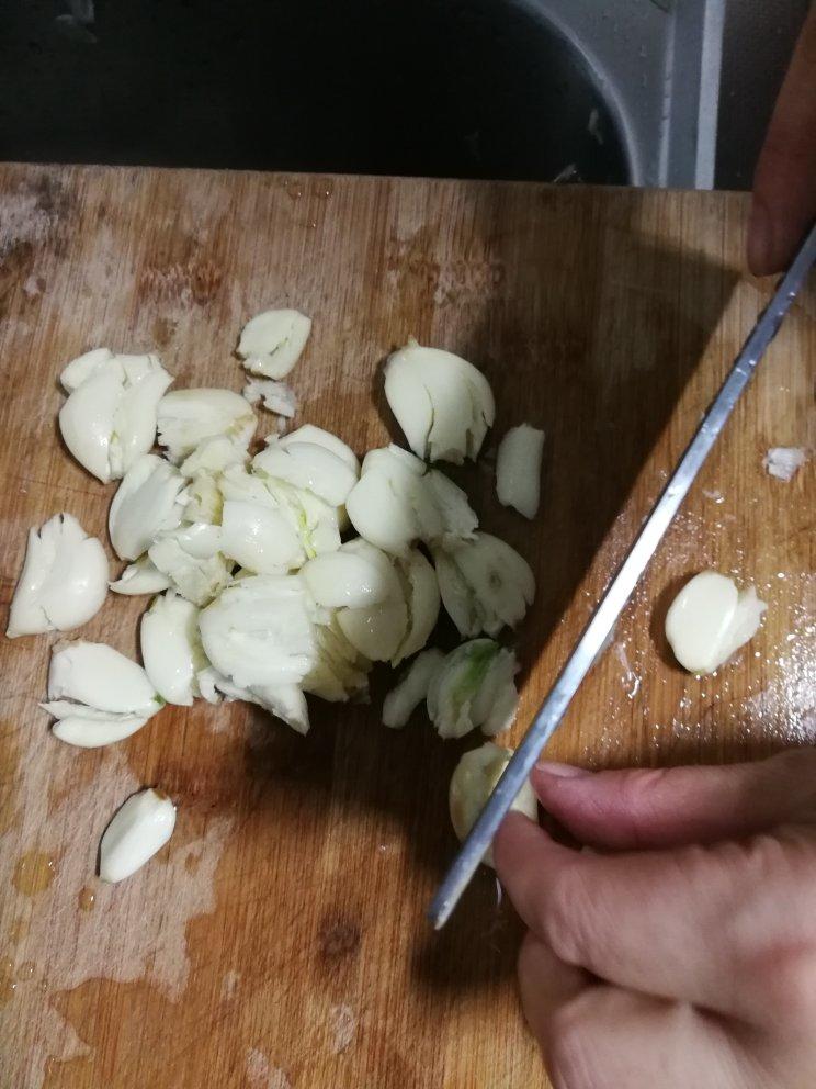 蒜蓉粉丝蒸鲍鱼
