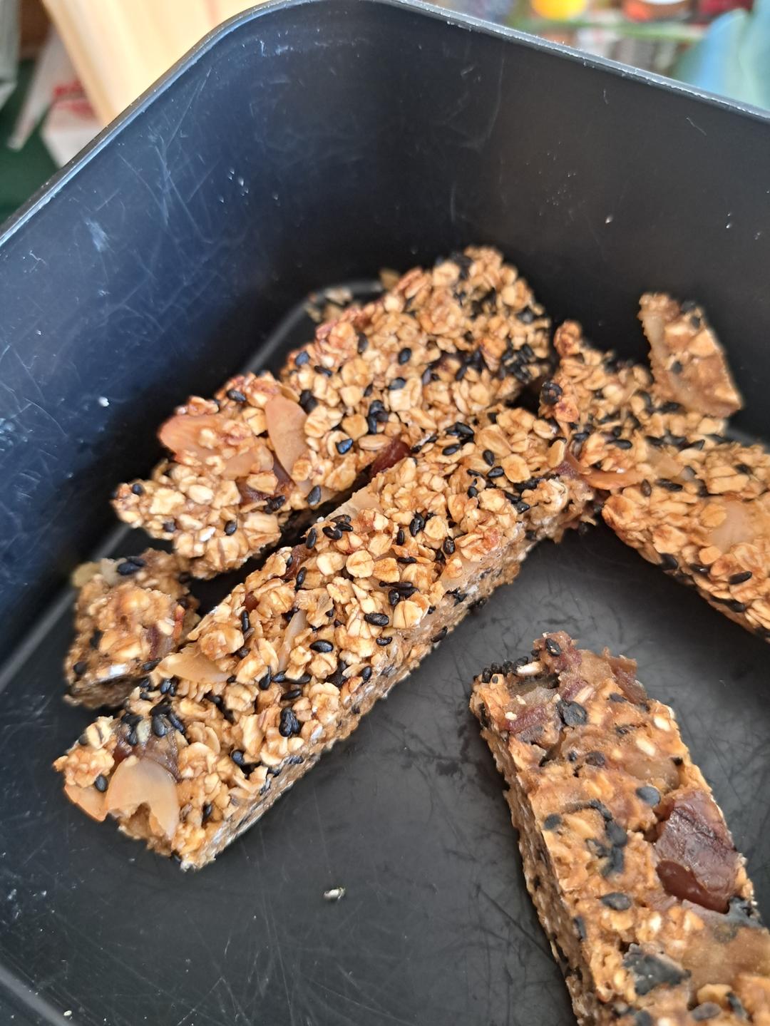 减脂小零食，无糖无油燕麦巧克力坚果能量棒