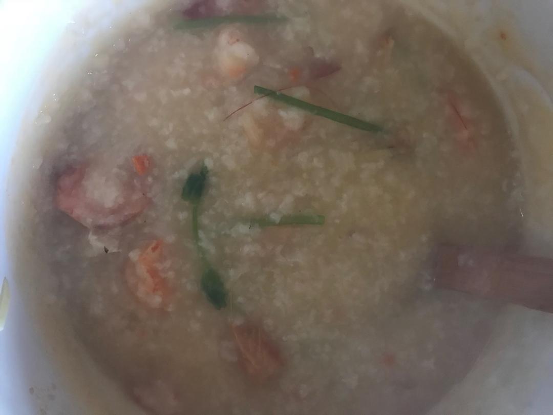 正宗潮汕虾蟹砂锅粥