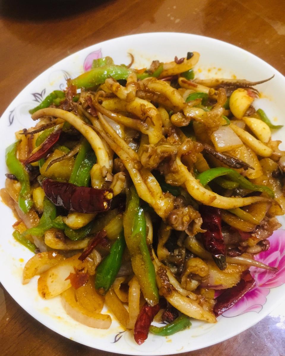 爆炒鱿鱼须
