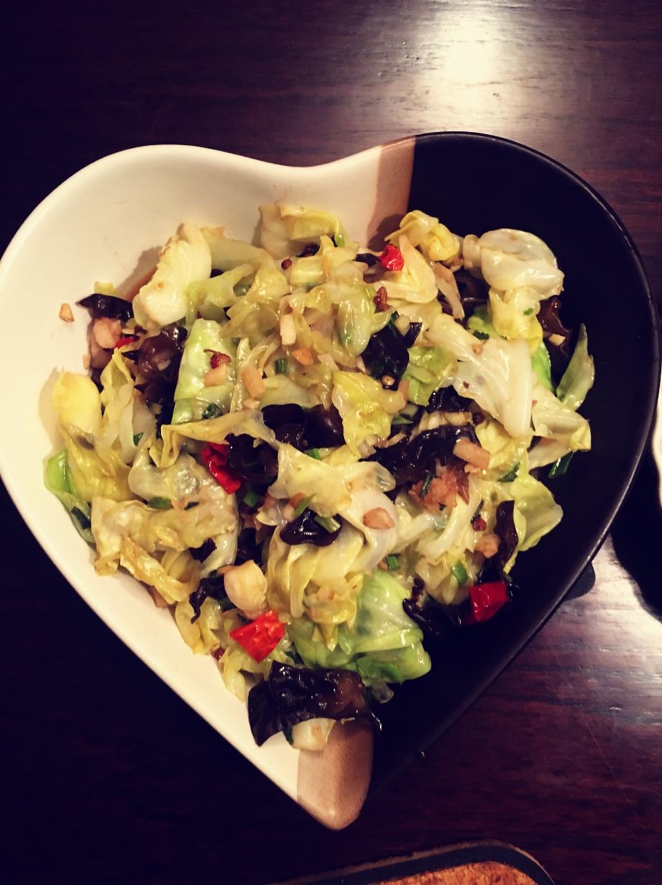 手撕包菜的入味烧法