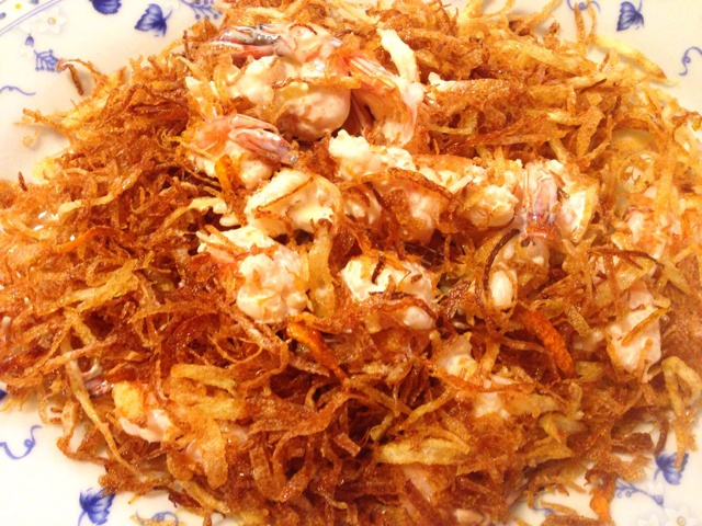 酥脆沙拉虾球