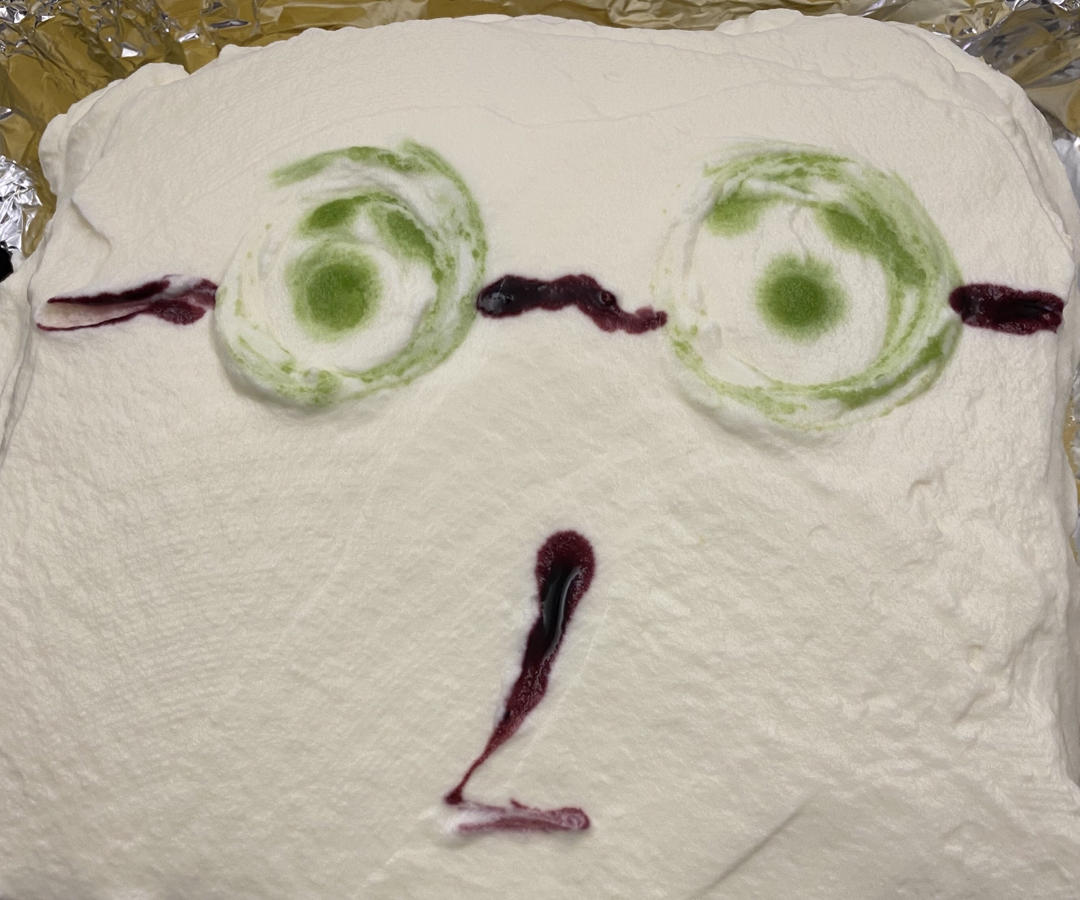 柯基抖臀🍰吃过最嫩的蛋糕，没有之一💯