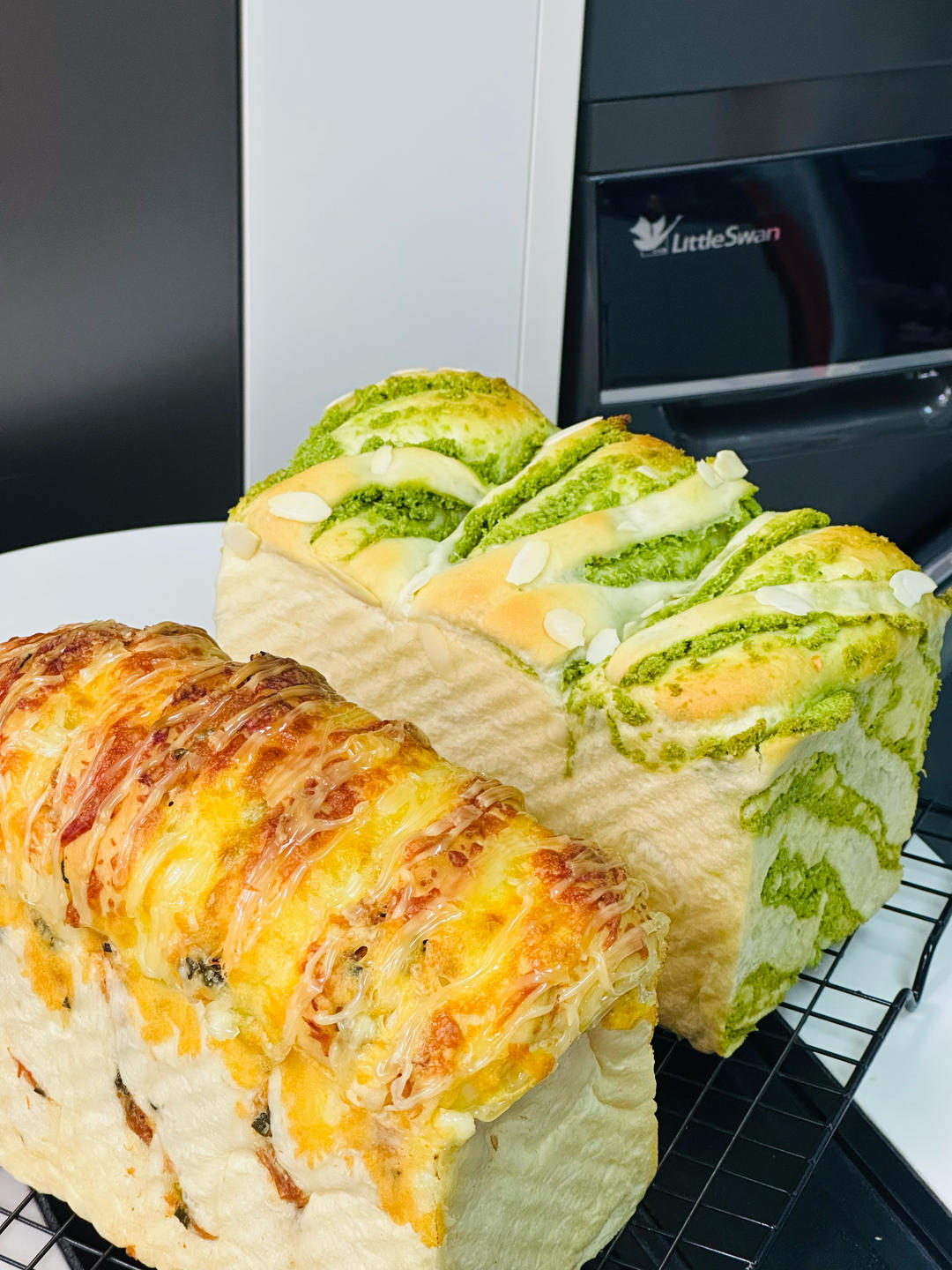 肉松吐司【超多料香爆马苏里拉】