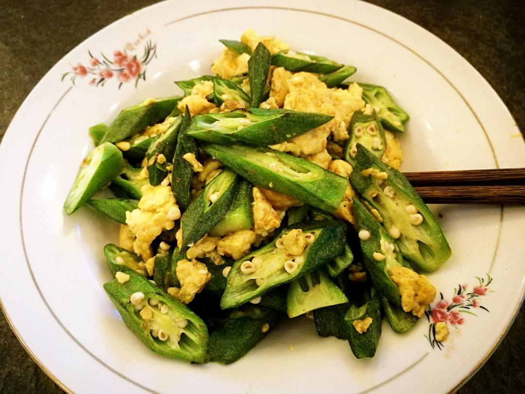 秋葵炒鸡蛋
